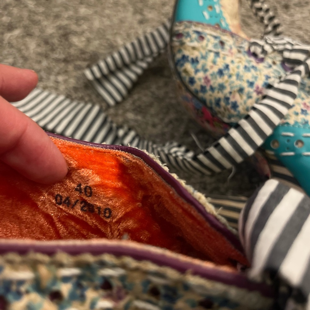 Irregular Choice Abigail's Party boots - Picture 3 of 5